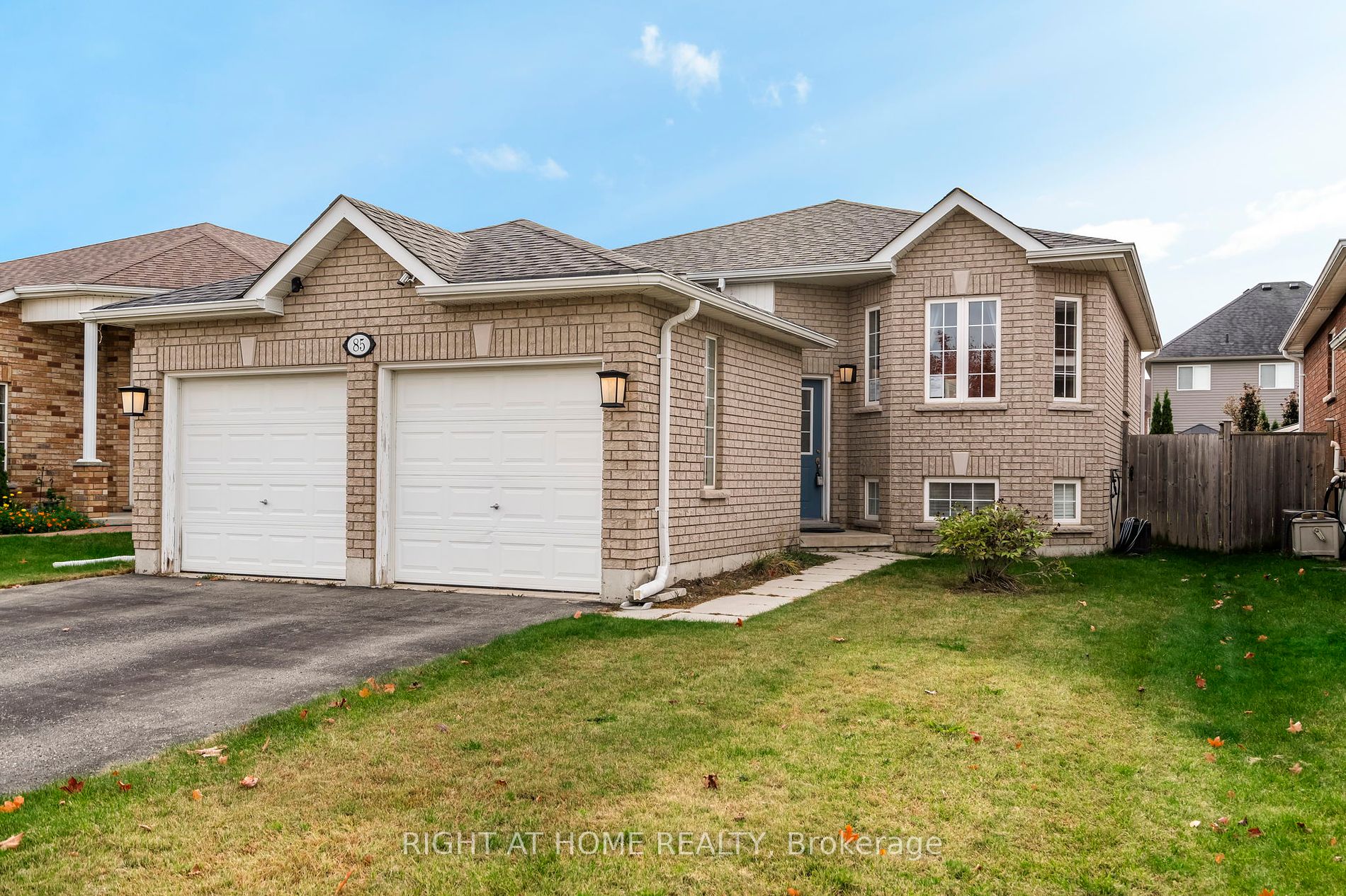 85 Mike Hart Dr