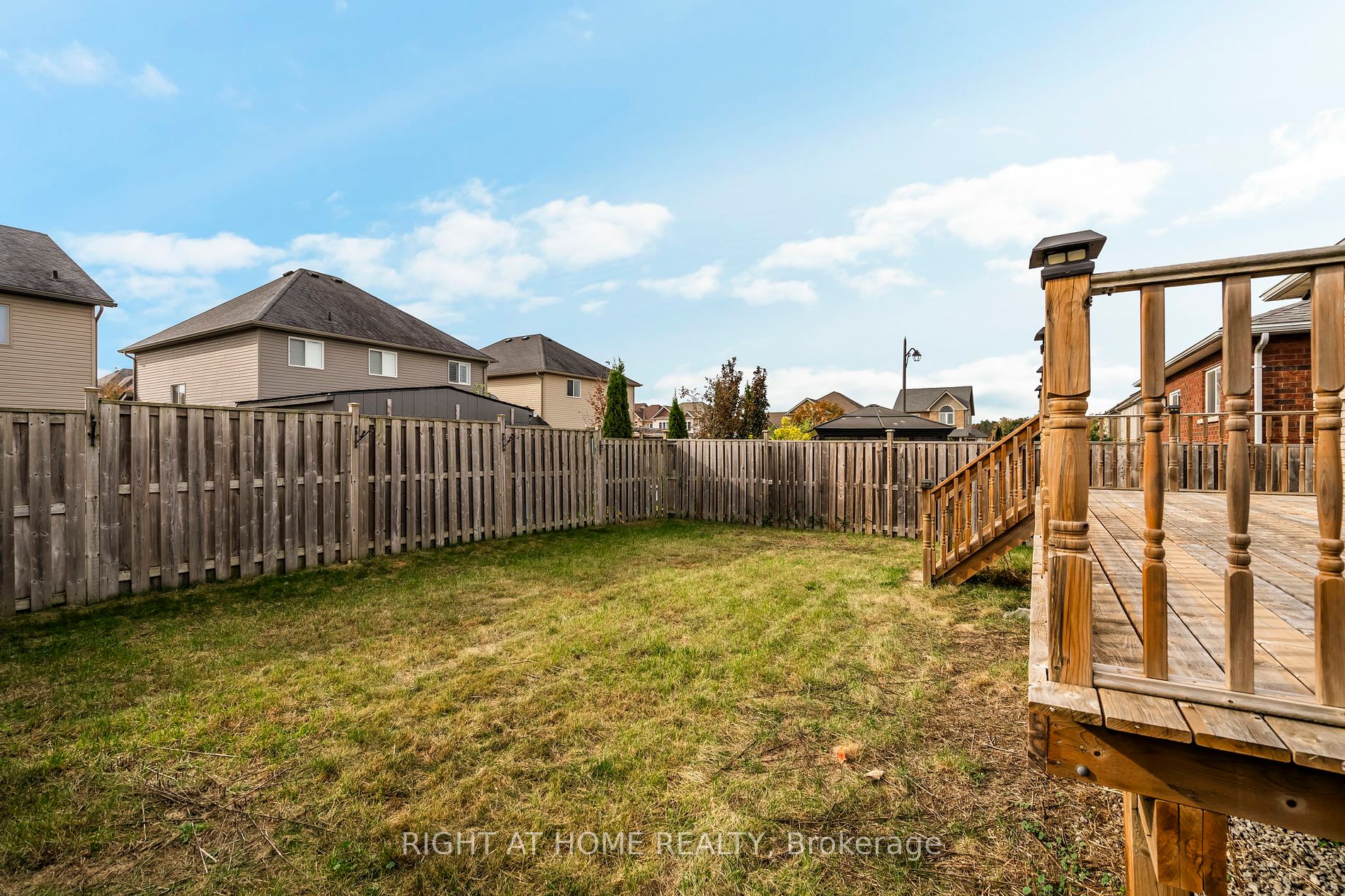 85 Mike Hart Dr