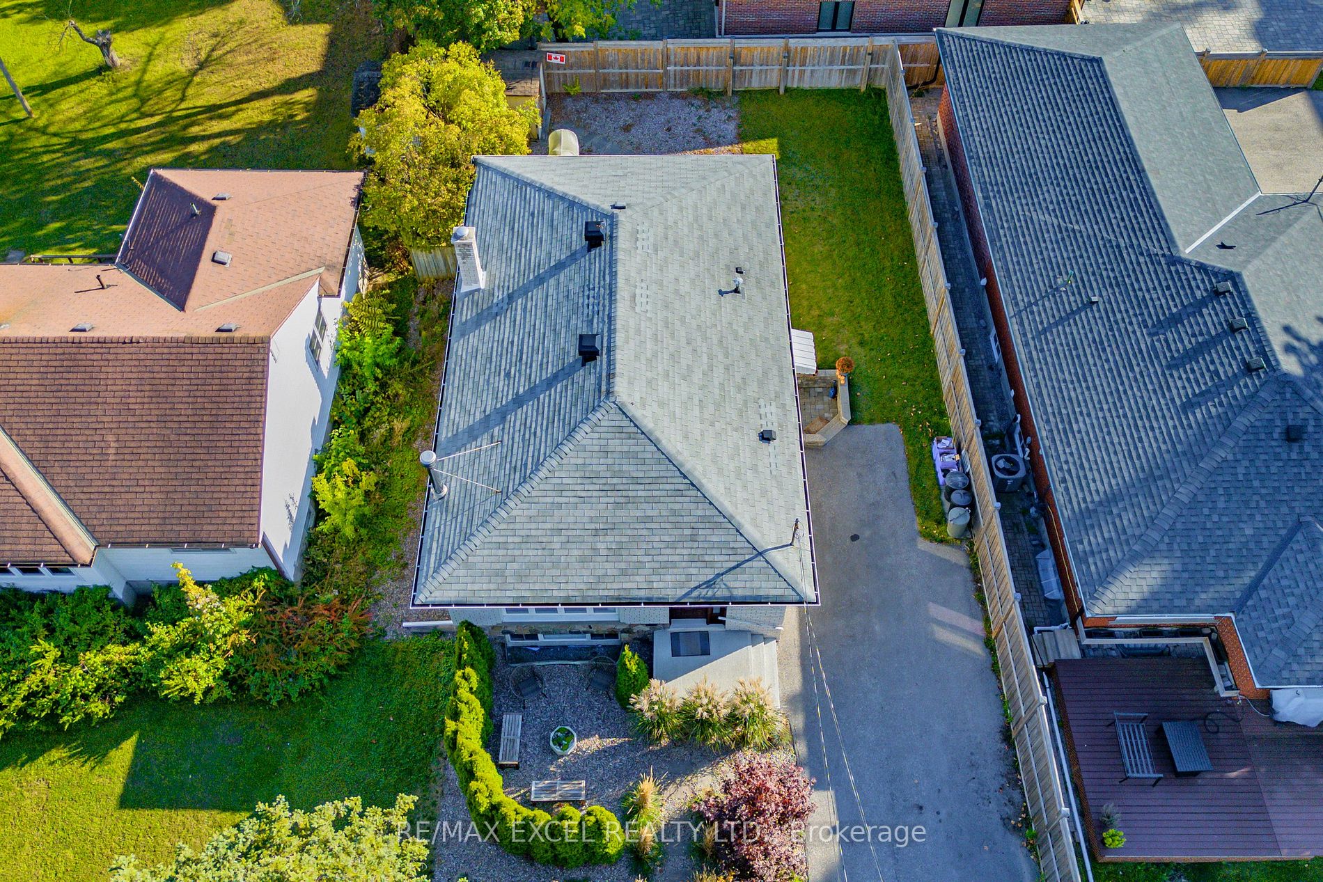 44 Burkholder St