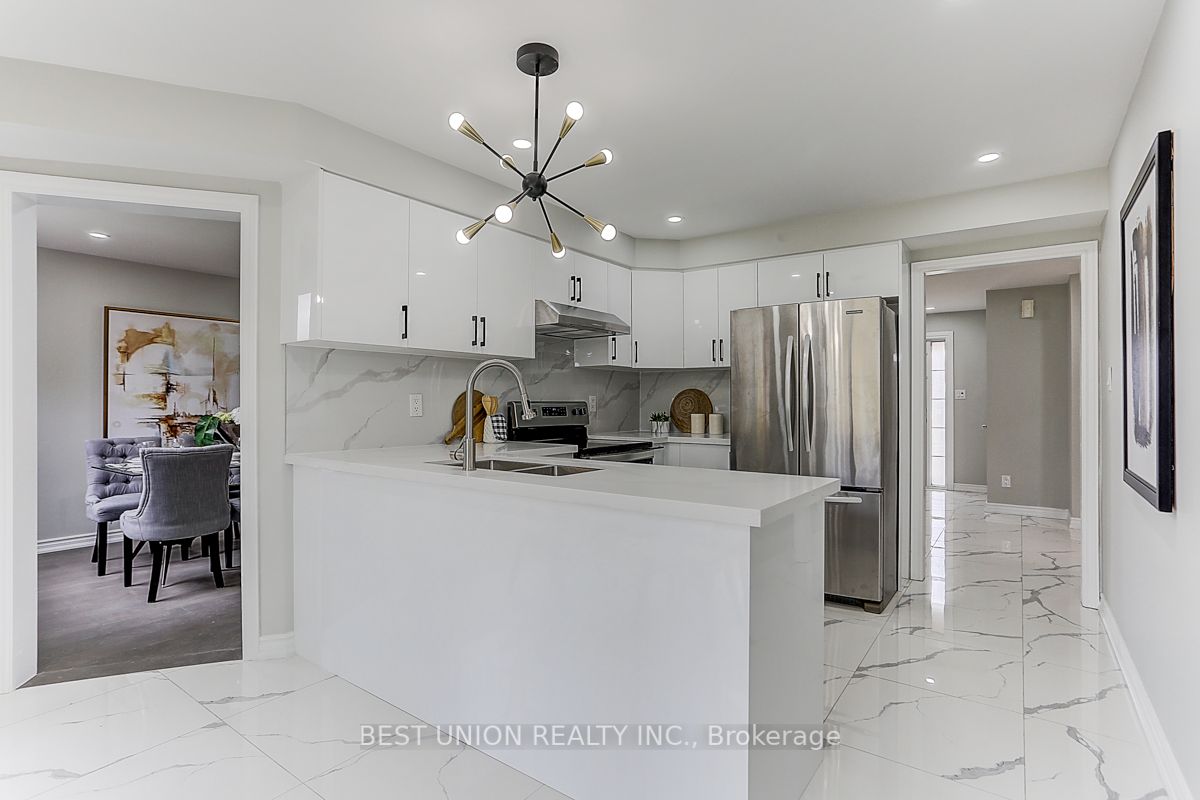 95 Tulip St