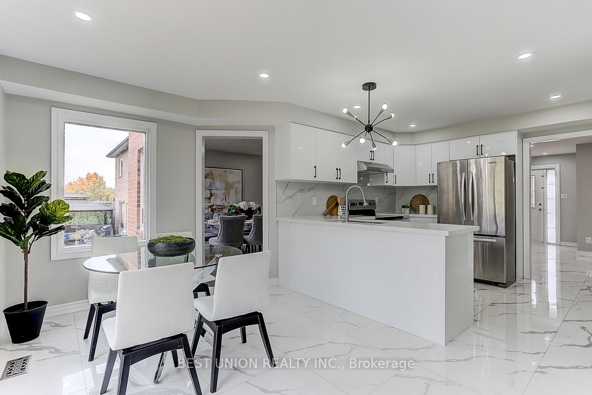 95 Tulip St