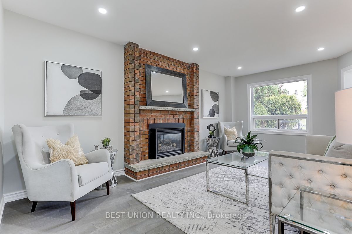 95 Tulip St