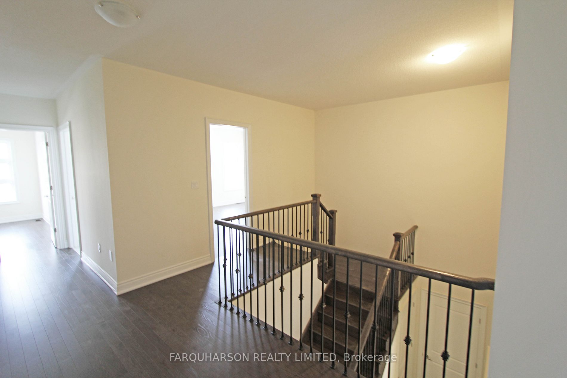 49 Plank Rd