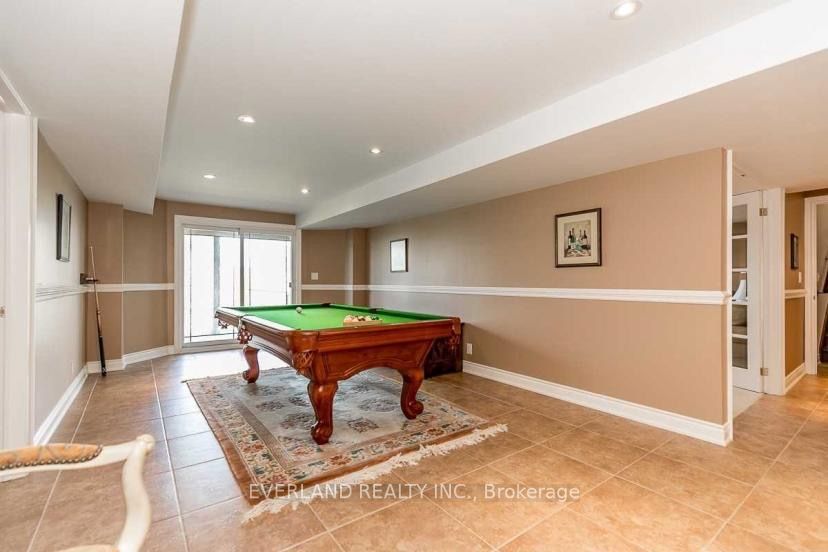 159 ivy jay Crescent #Bsmt