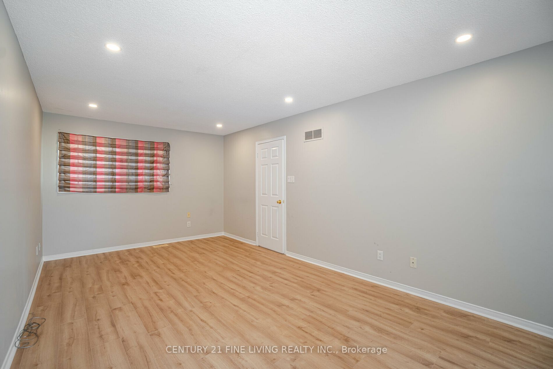 50 Newmill Cres
