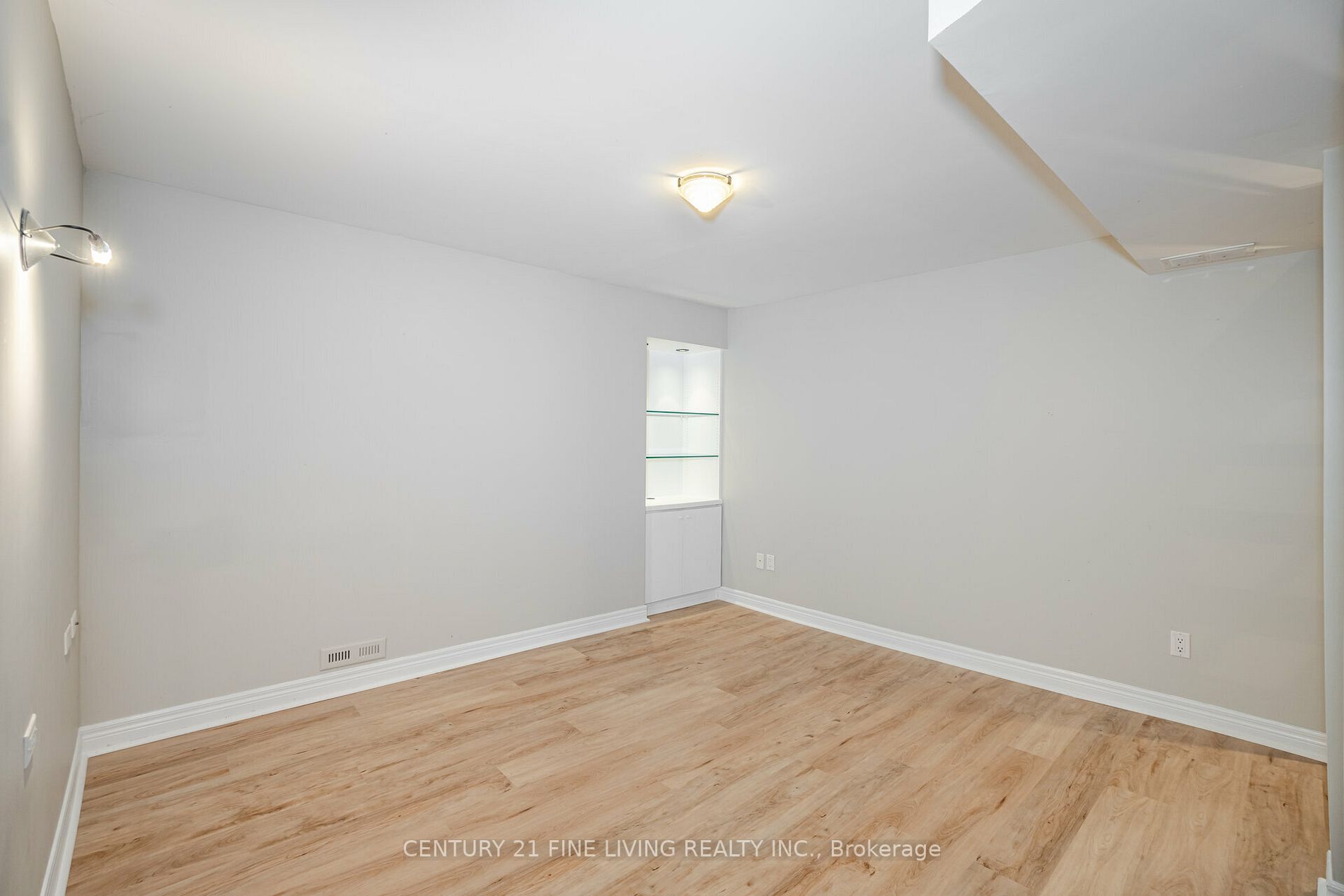 50 Newmill Cres
