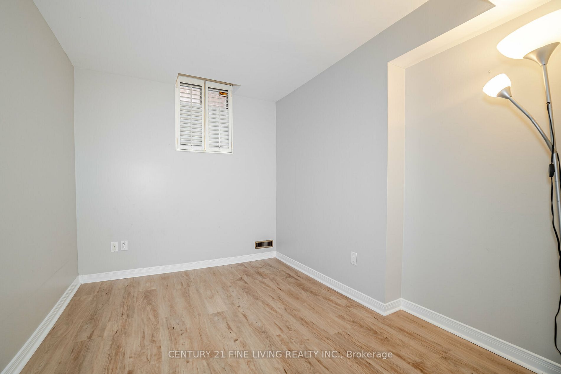 50 Newmill Cres