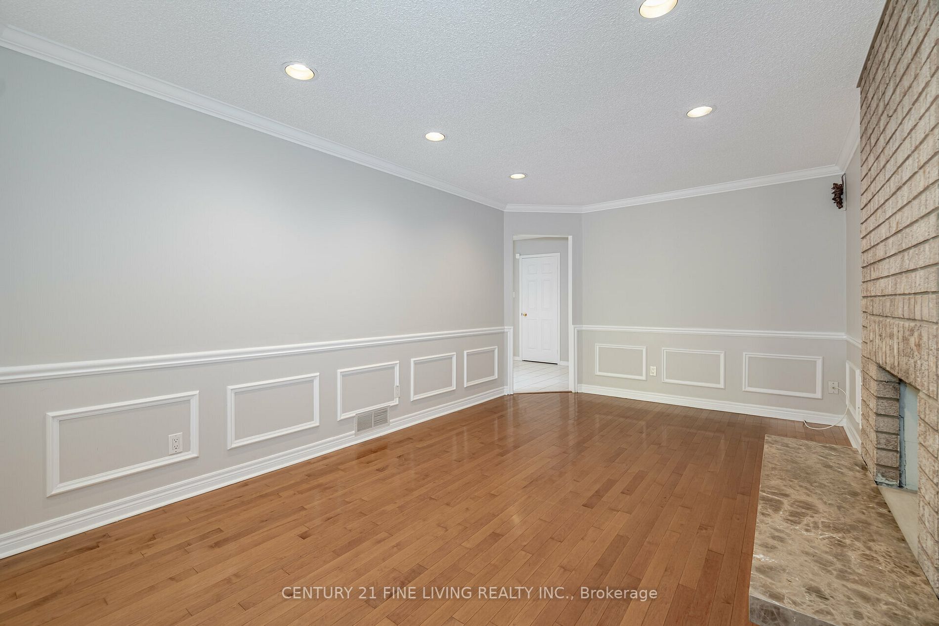 50 Newmill Cres