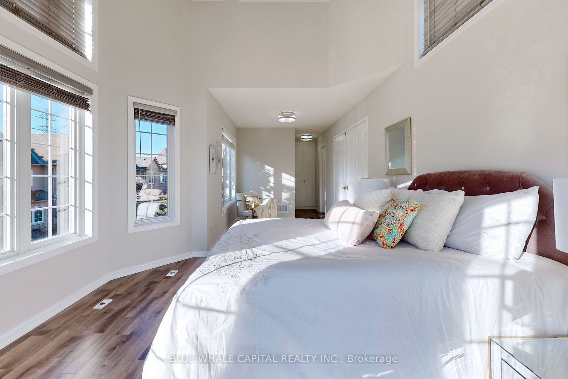 7 St Moritz Way, #5