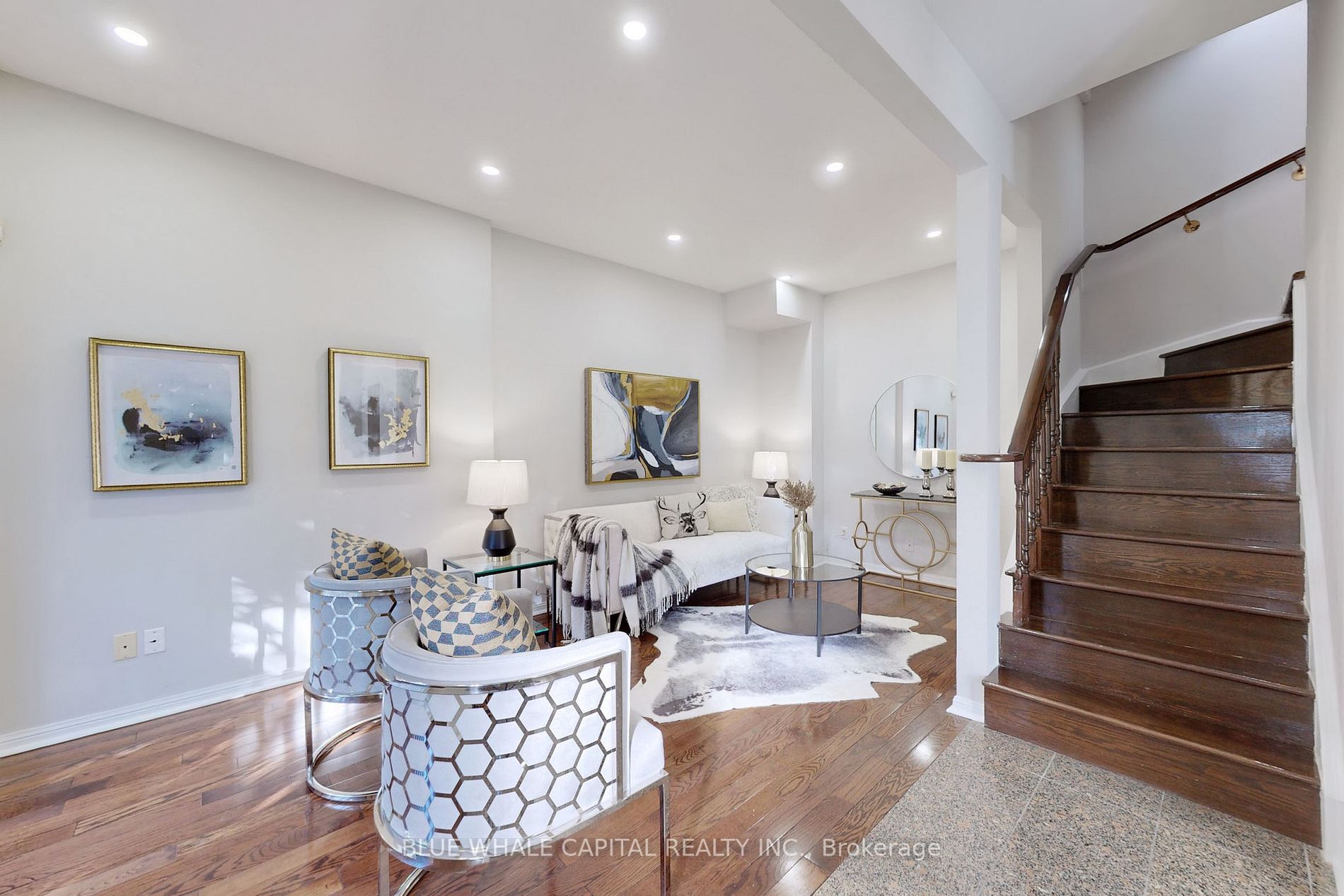 7 St Moritz Way, #5