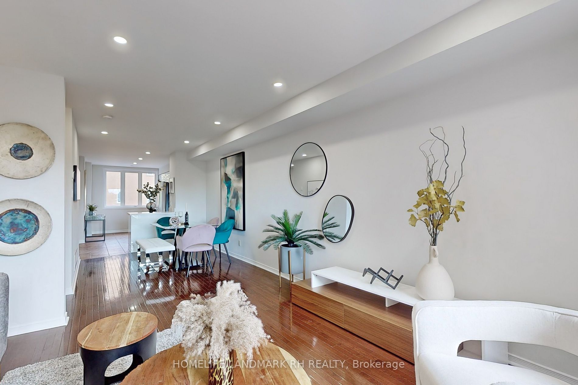 21 Elgin Mills Road W, #5