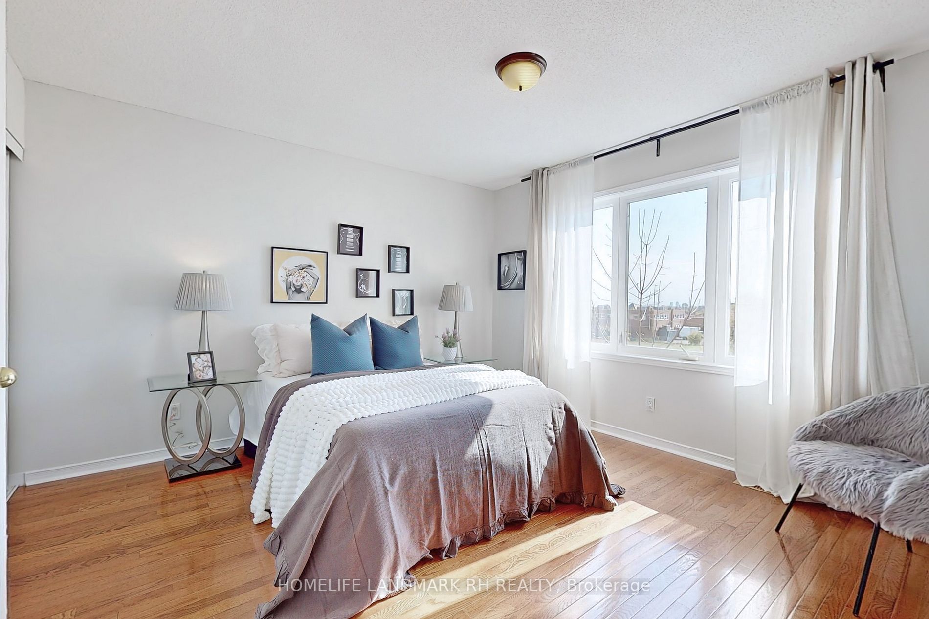 21 Elgin Mills Road W, #5