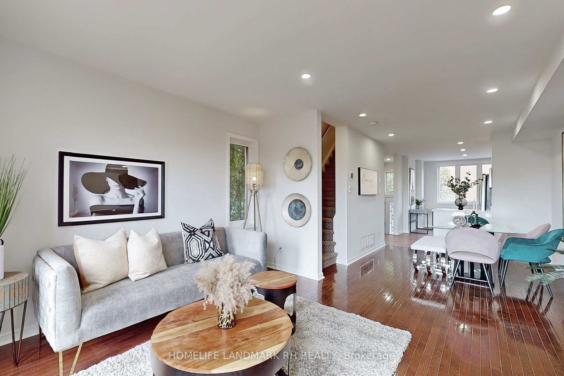 21 Elgin Mills Road W, #5