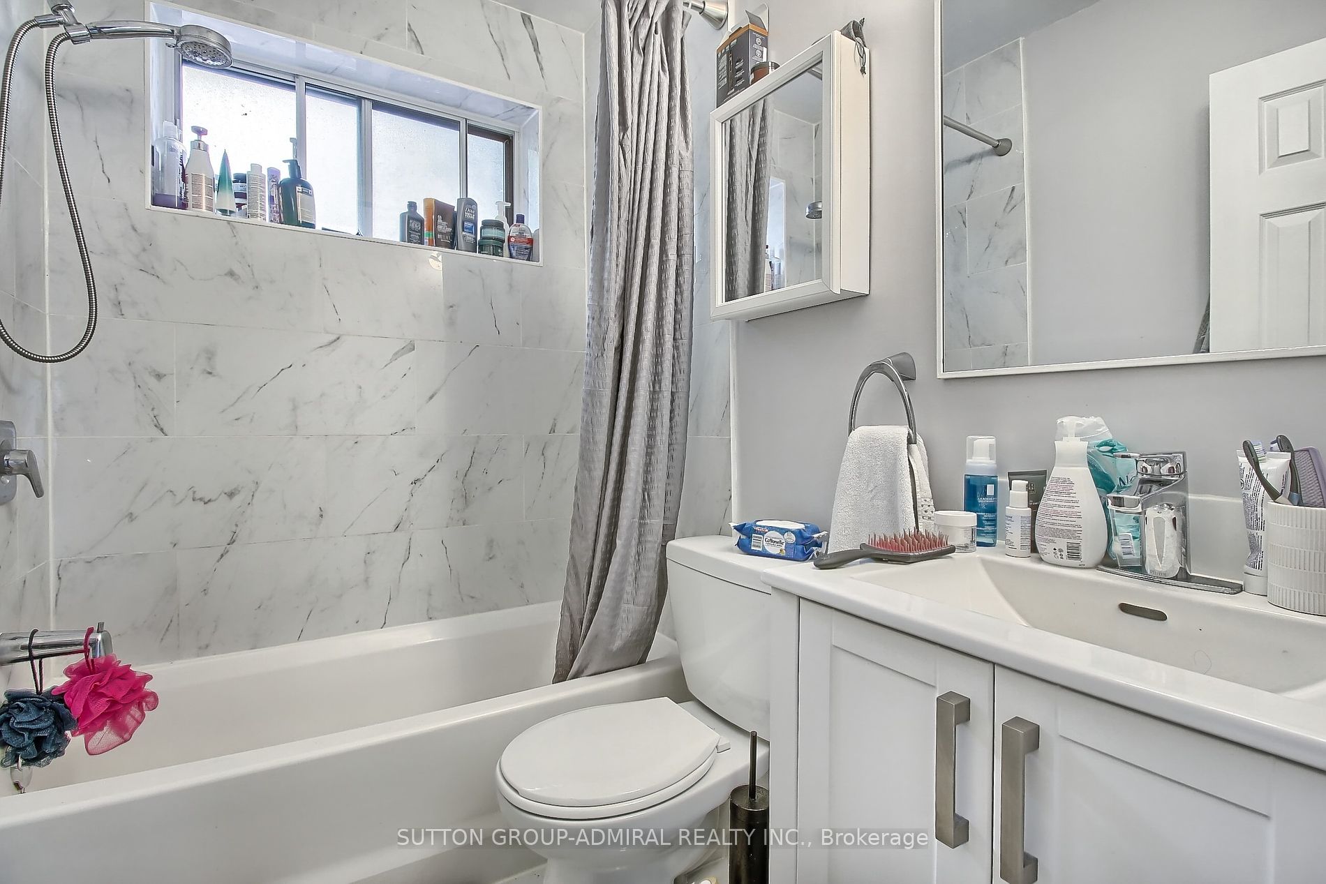 211 Axminster Dr