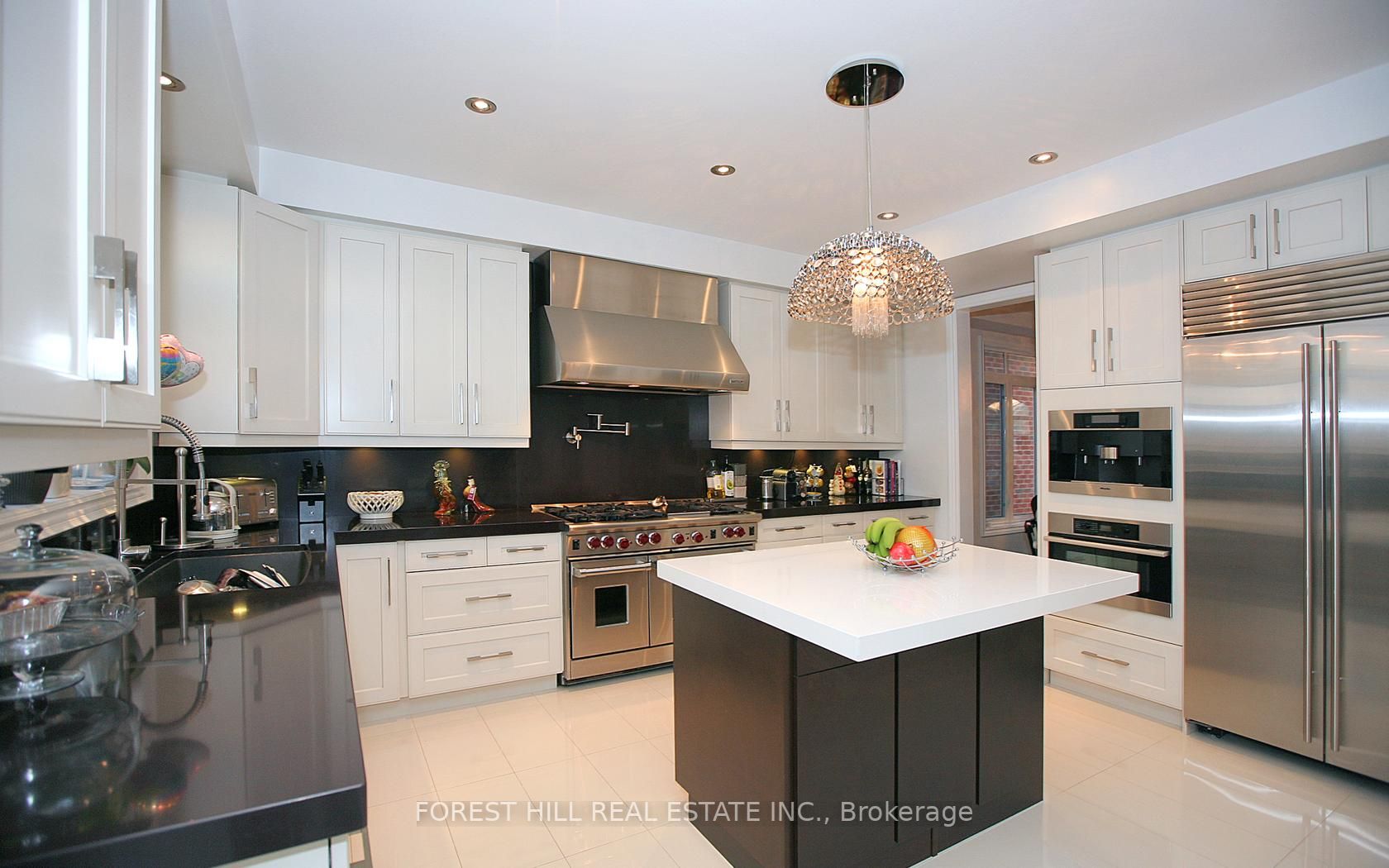 151 Wallenberg Dr