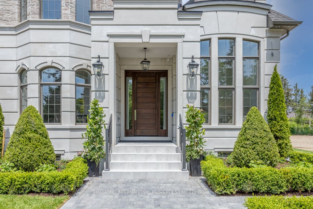 18 Denham Drive