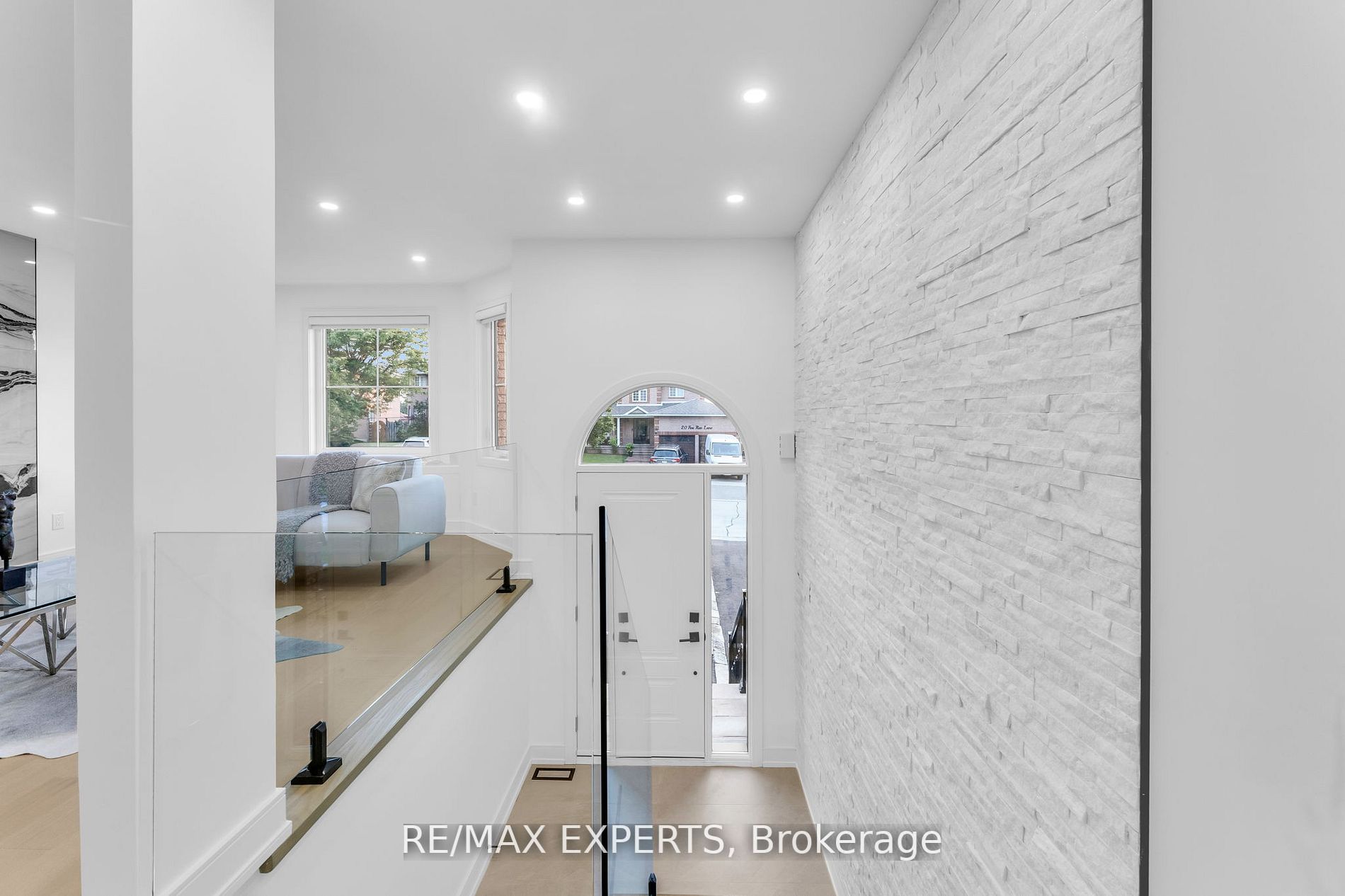 33 Fox Run Lane