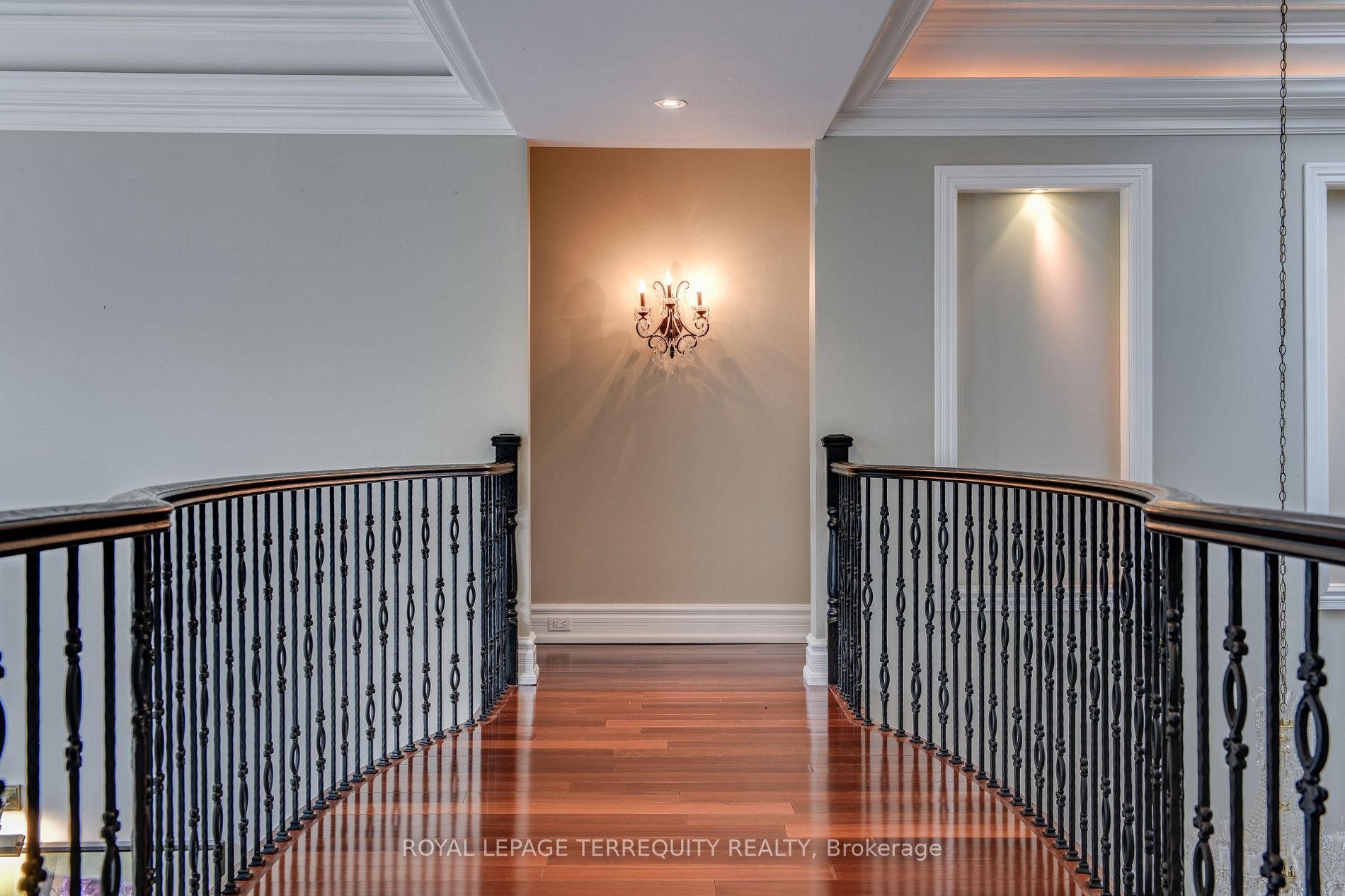 22 Deanbank Dr