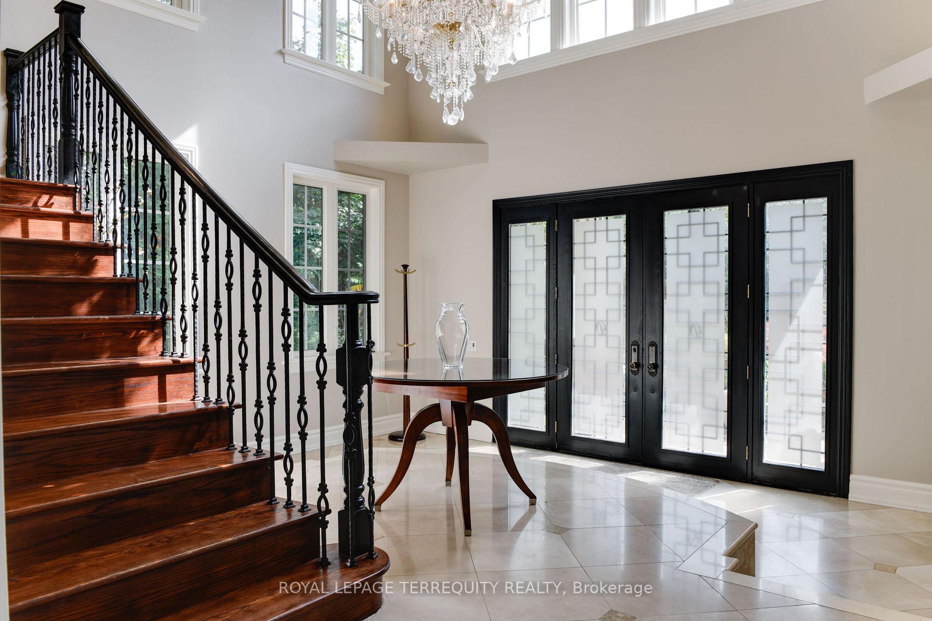 22 Deanbank Dr