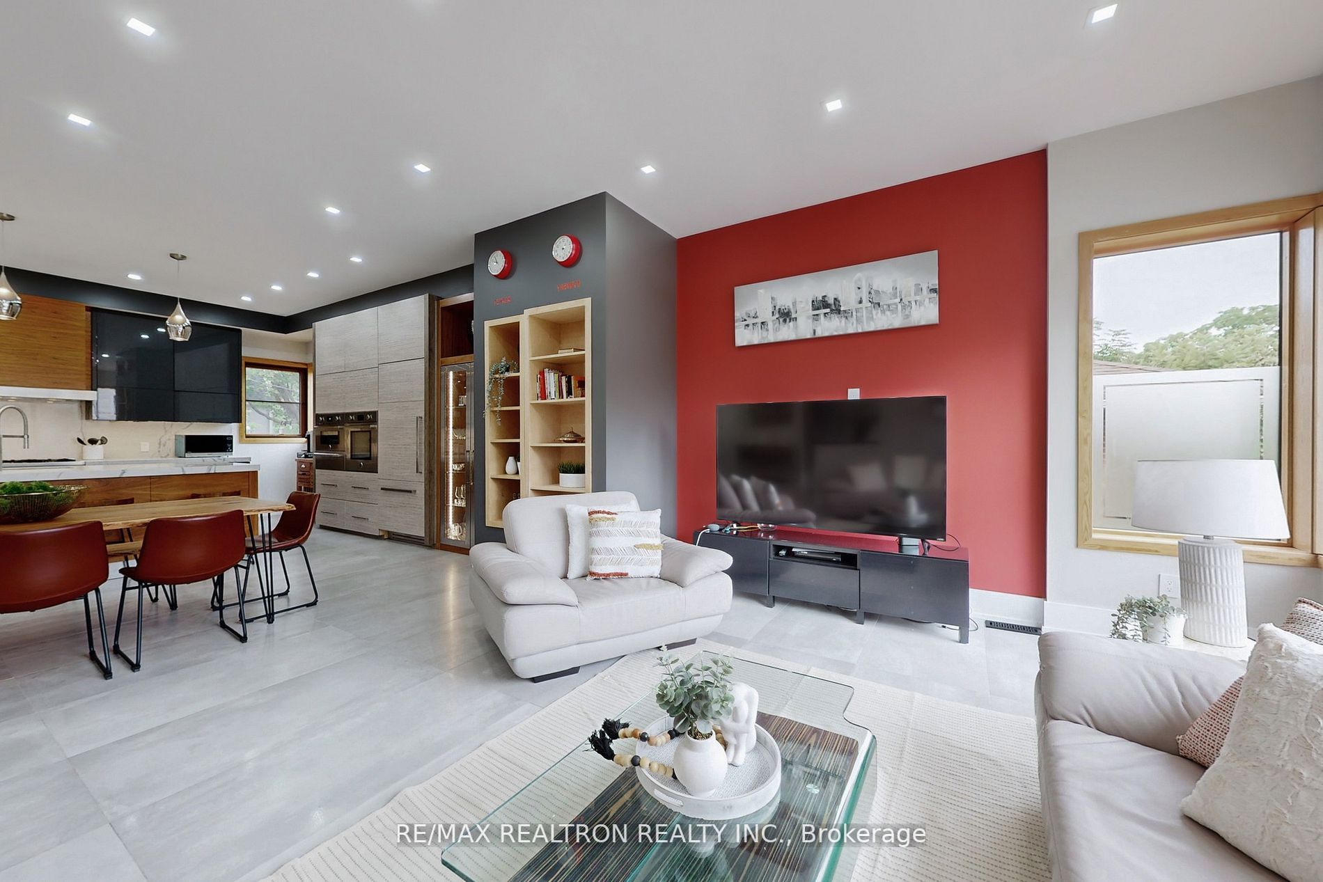 74 Leisure Lane