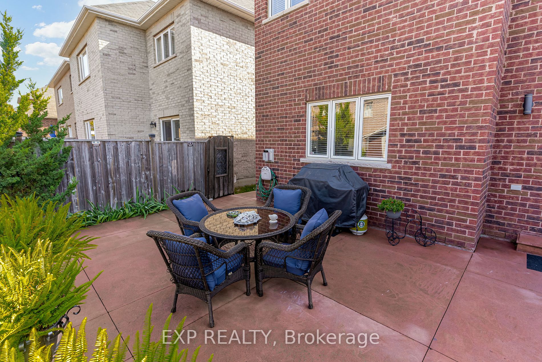189 Chayna Cres