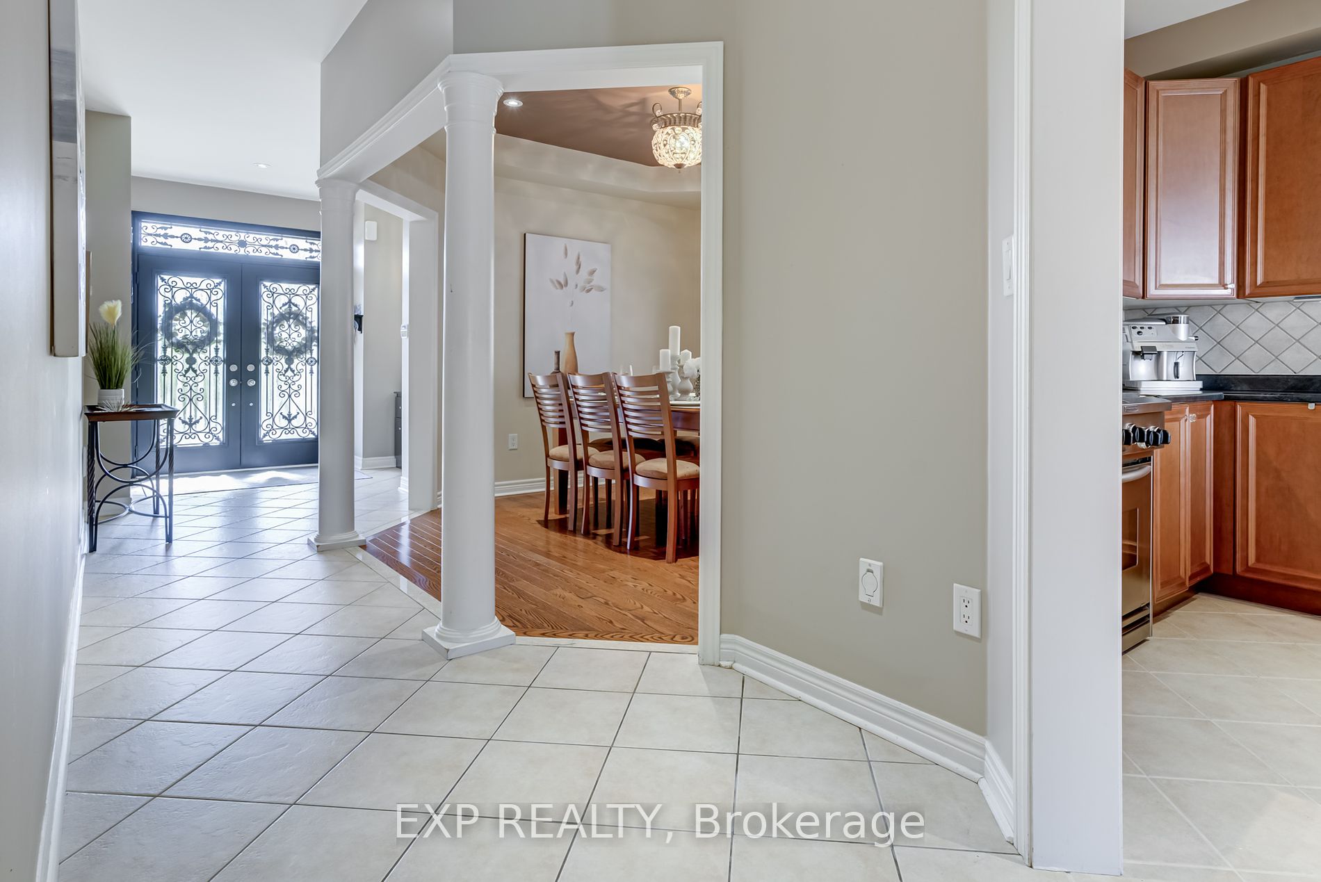 189 Chayna Cres