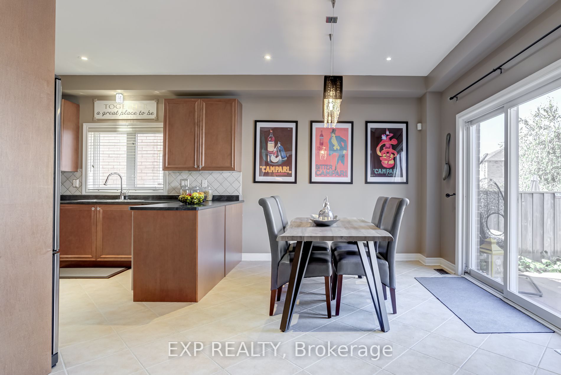 189 Chayna Cres