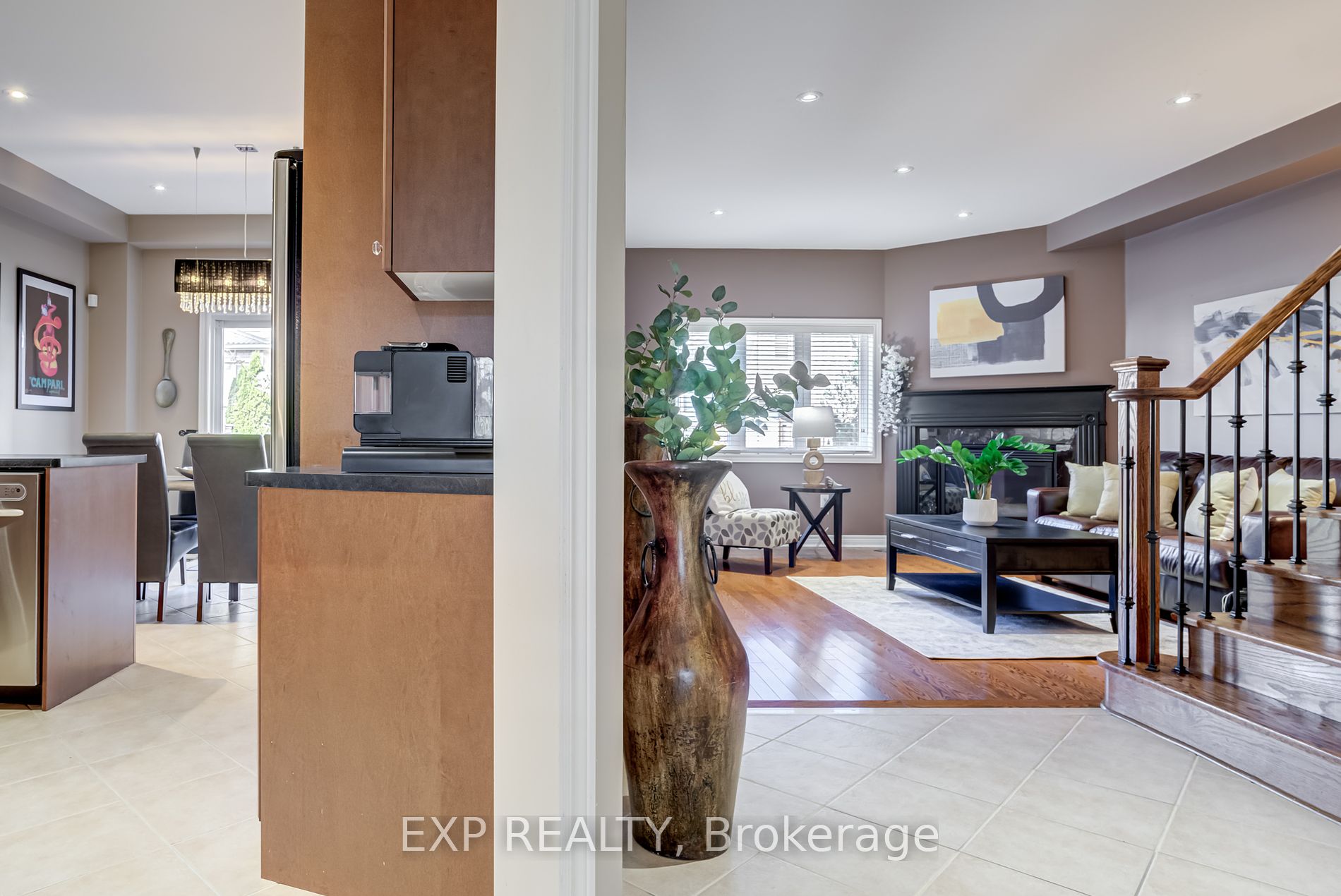 189 Chayna Cres