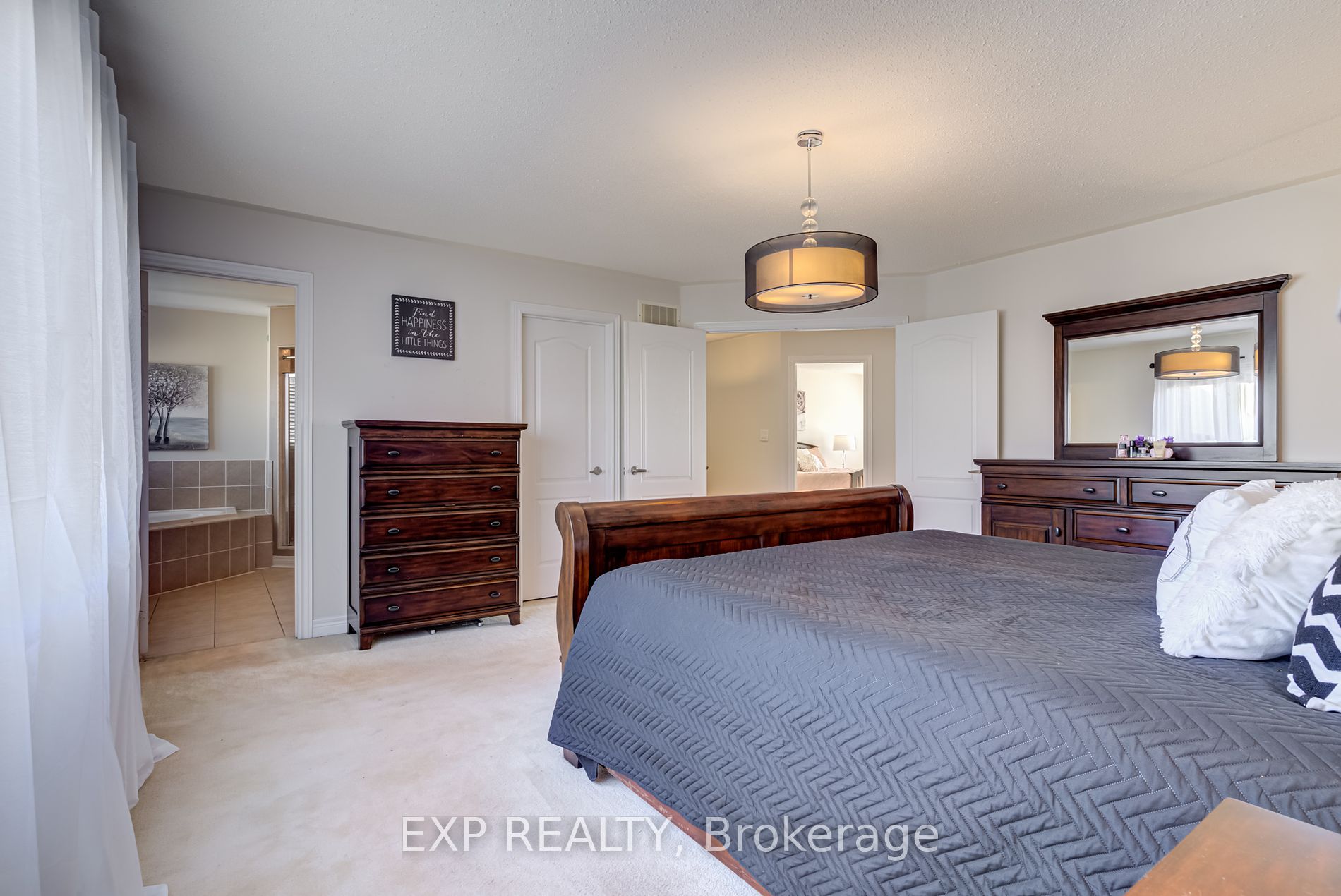 189 Chayna Cres