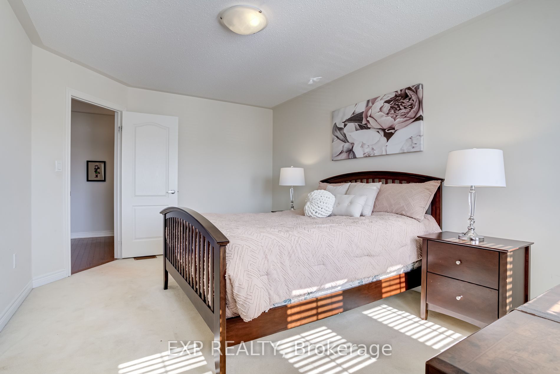 189 Chayna Cres