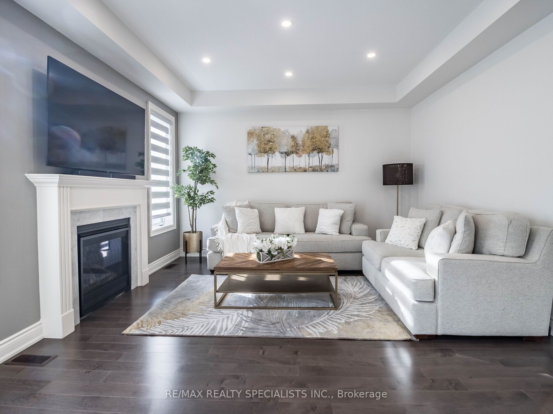17 Betty May Cres