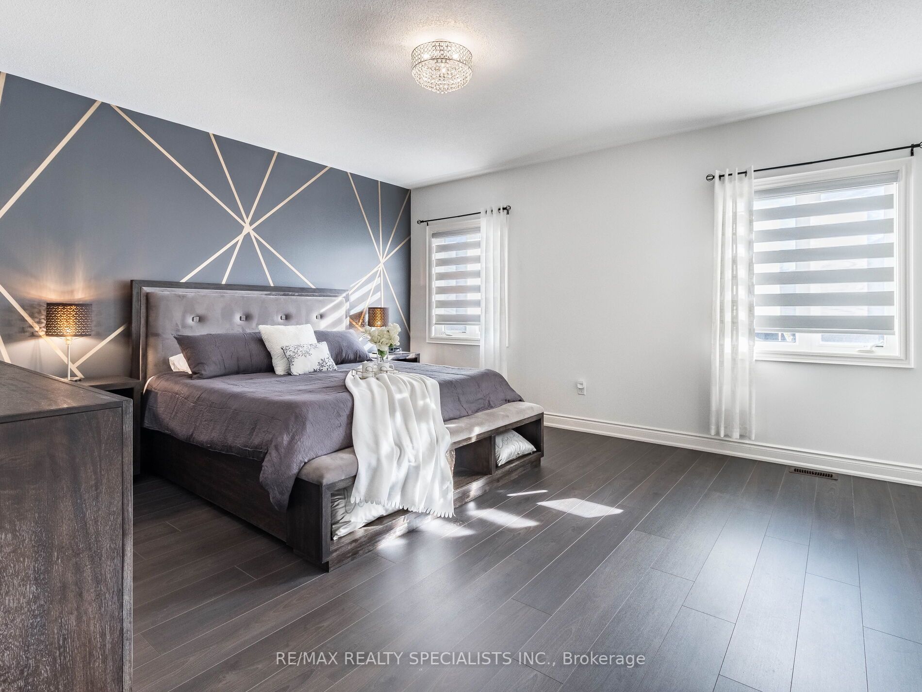 17 Betty May Cres