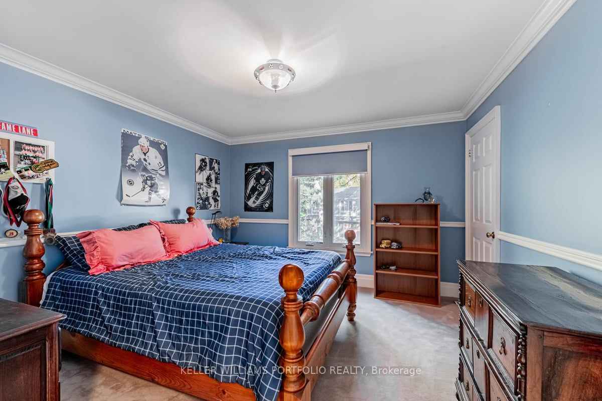 34 Elgin St