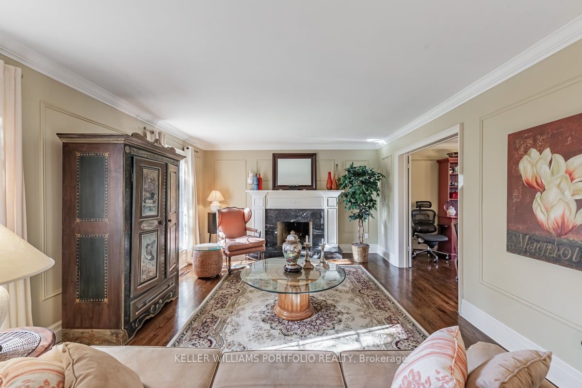 34 Elgin St