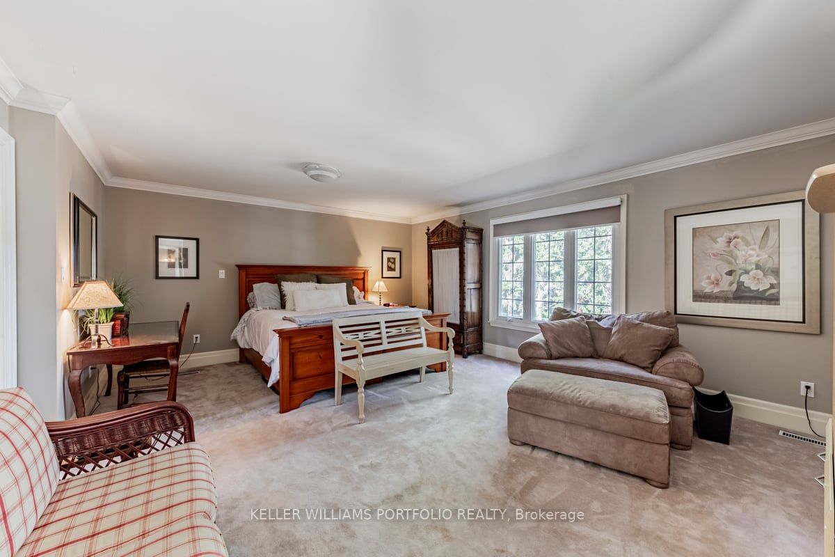 34 Elgin St