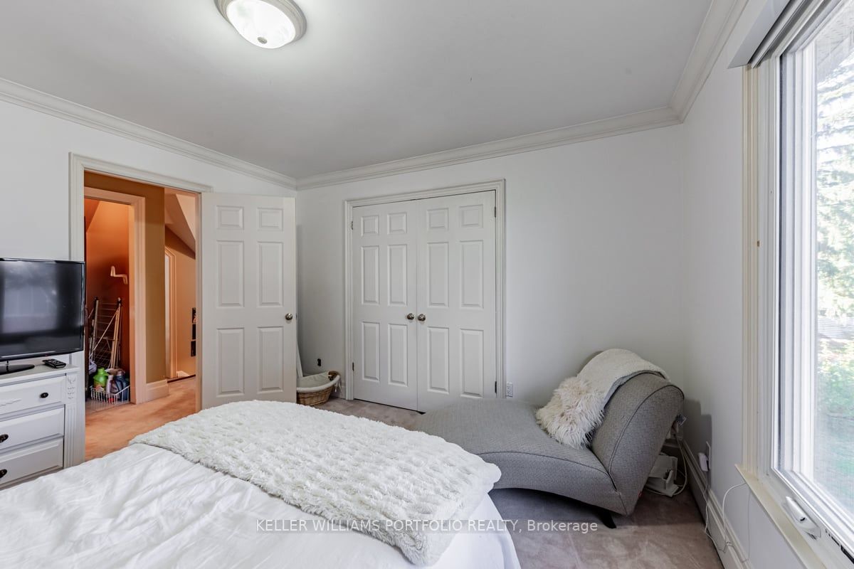 34 Elgin St