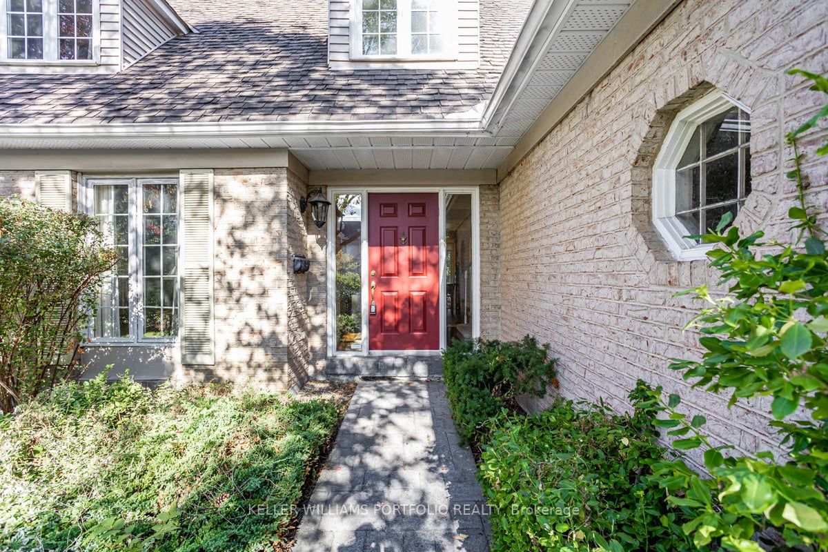 34 Elgin St