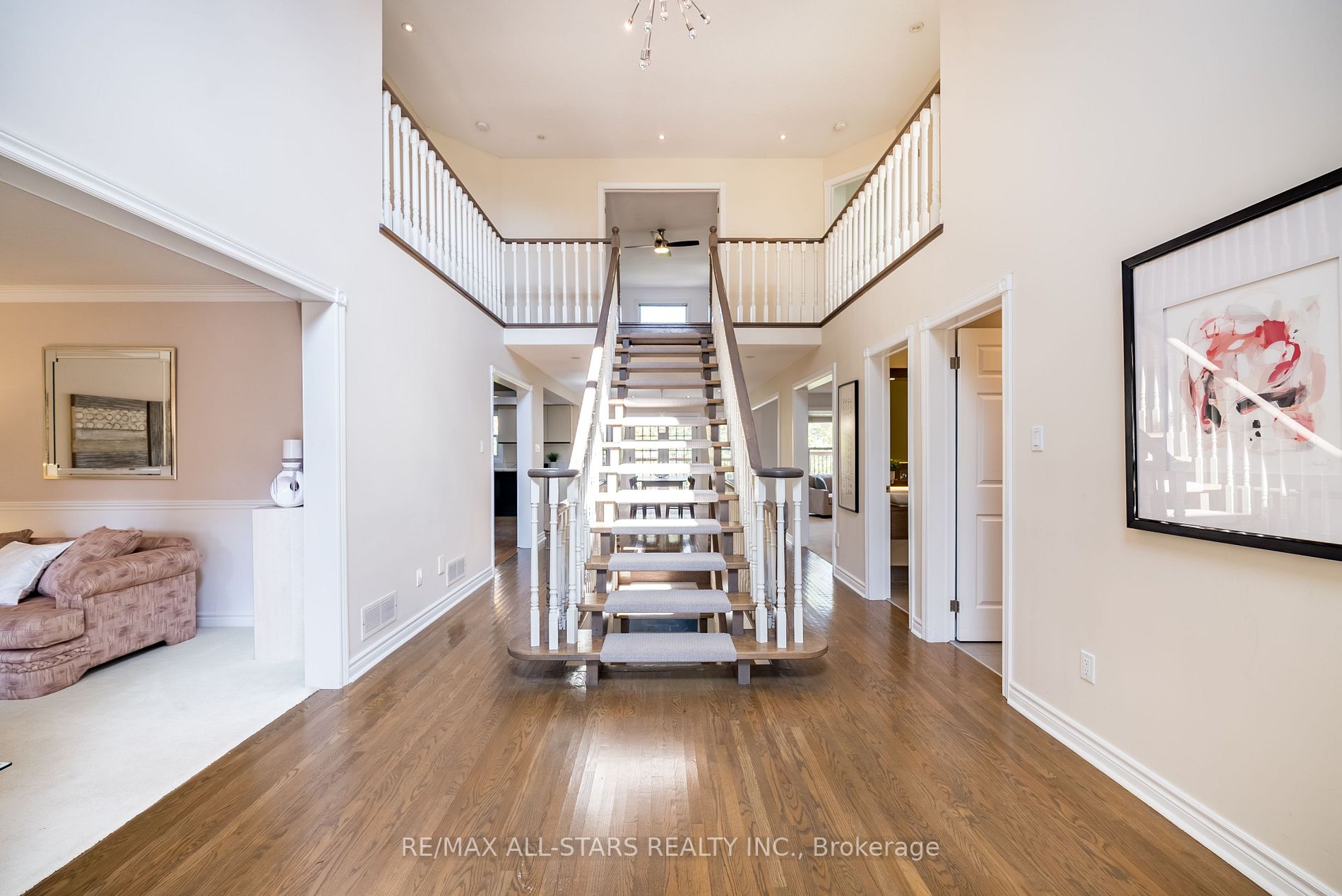 6 Bombay Court