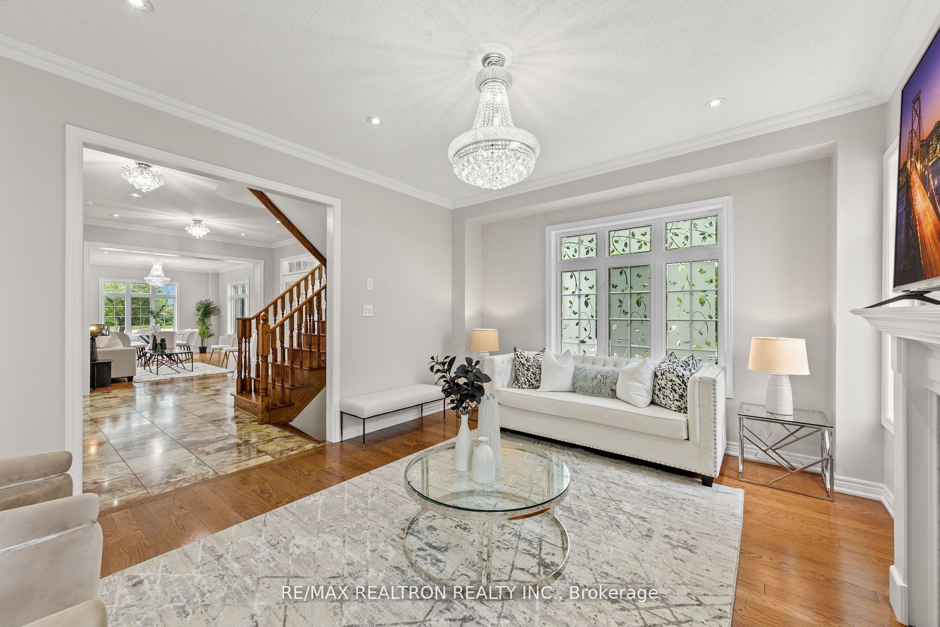 42 Reginald Lamb Cres