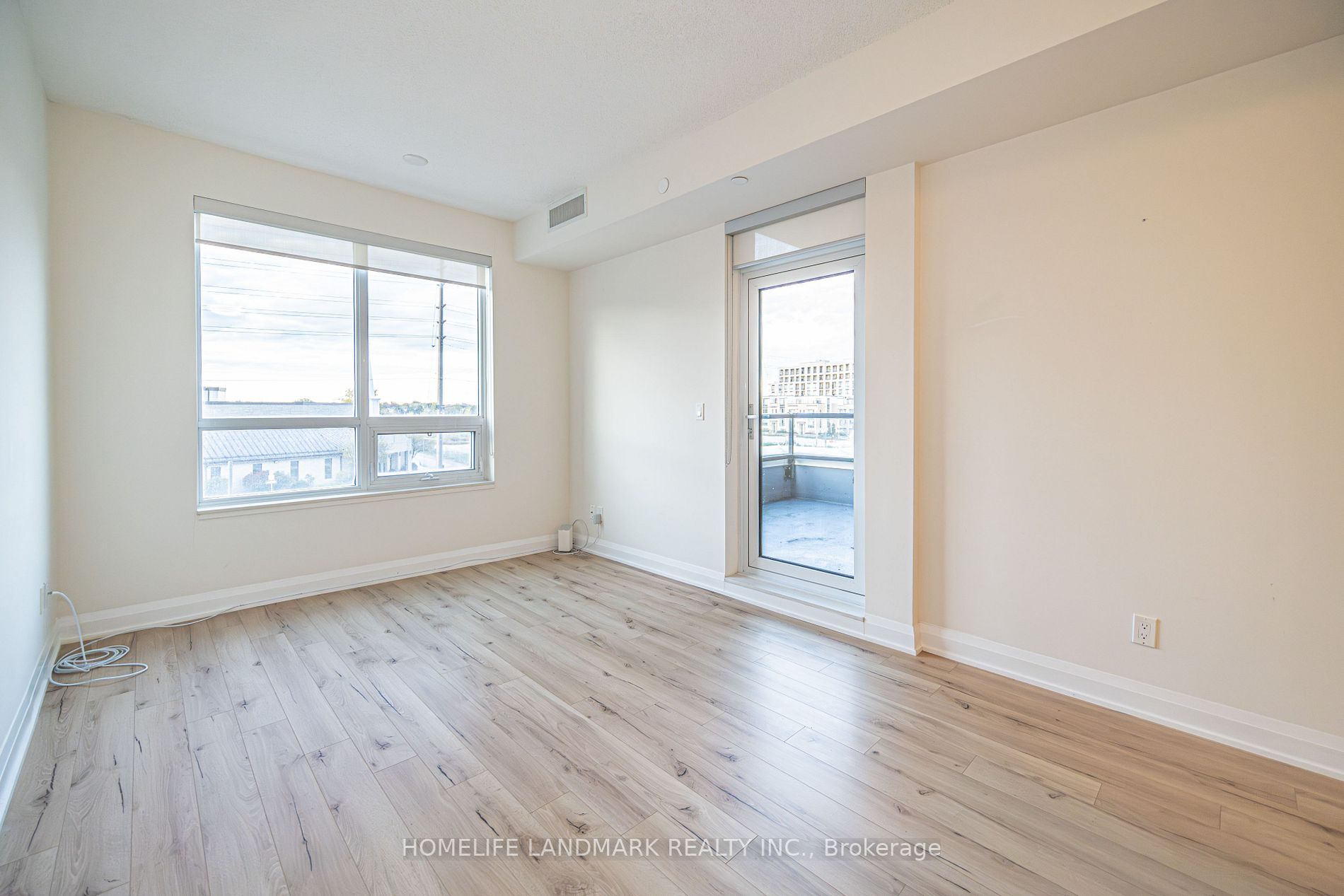 25 Water Walk Dr, #321