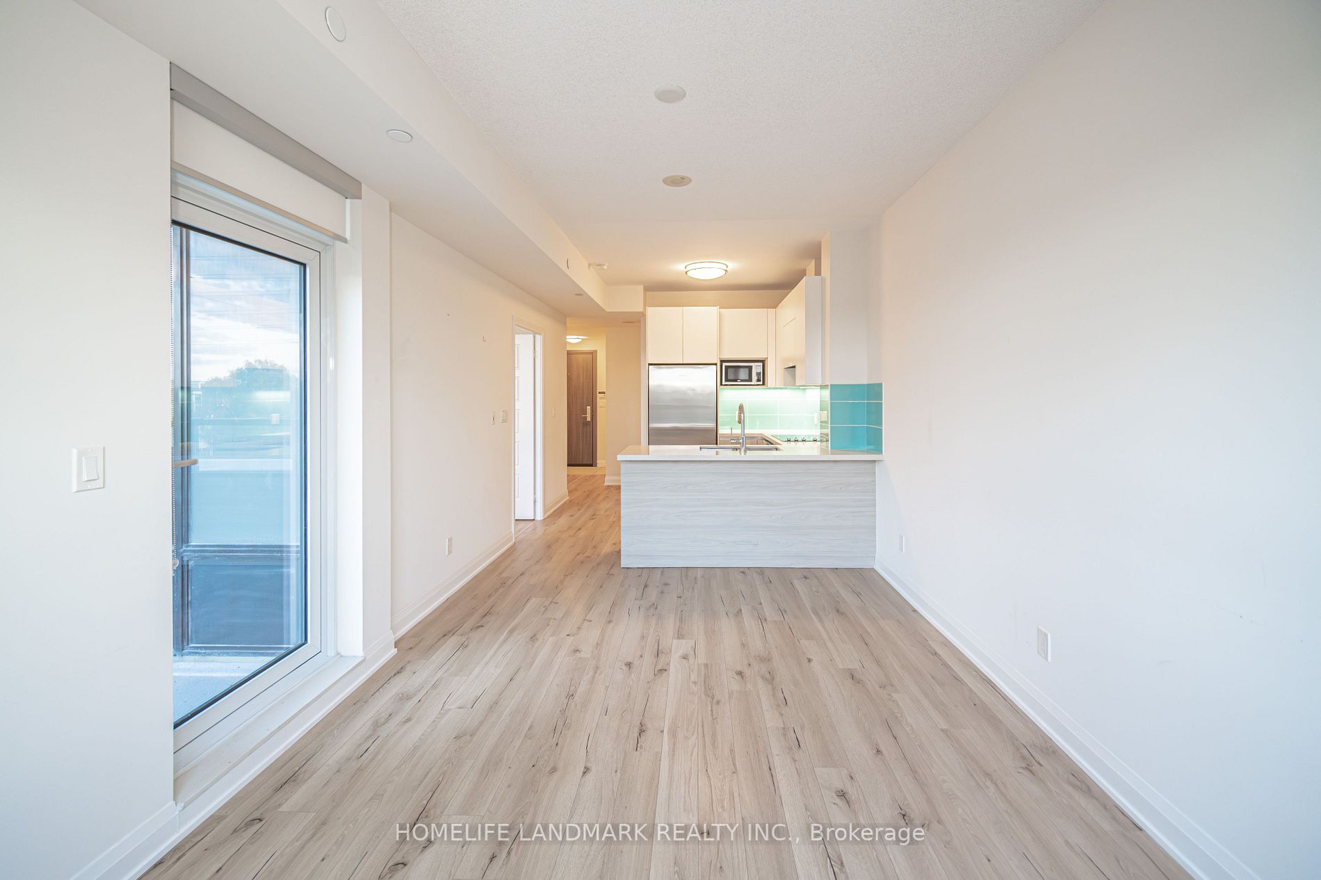 25 Water Walk Dr, #321
