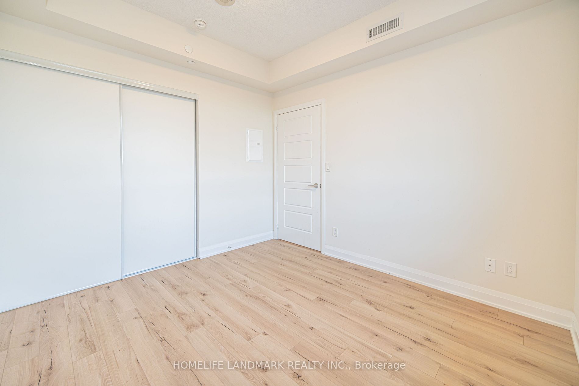 25 Water Walk Dr, #321