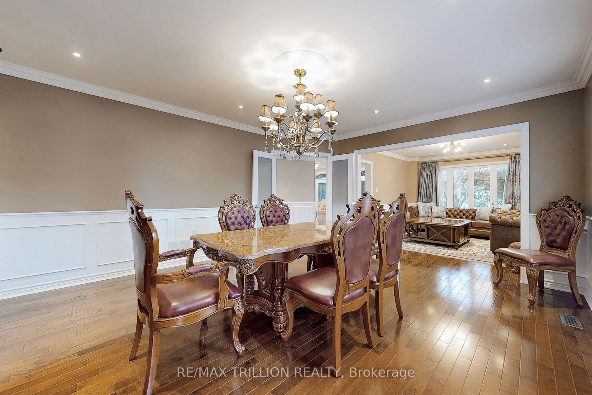 2 Avery Court
