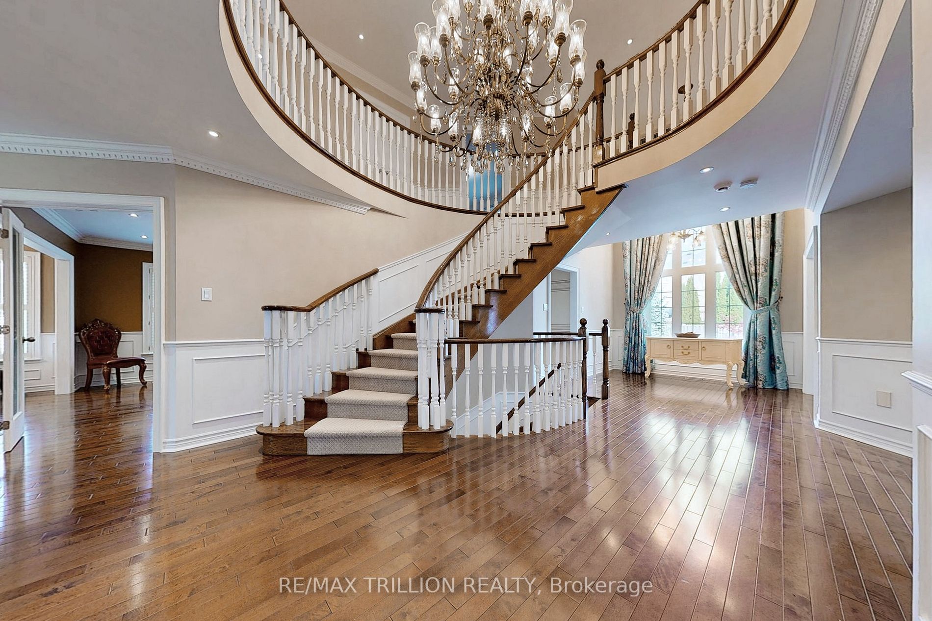 2 Avery Court
