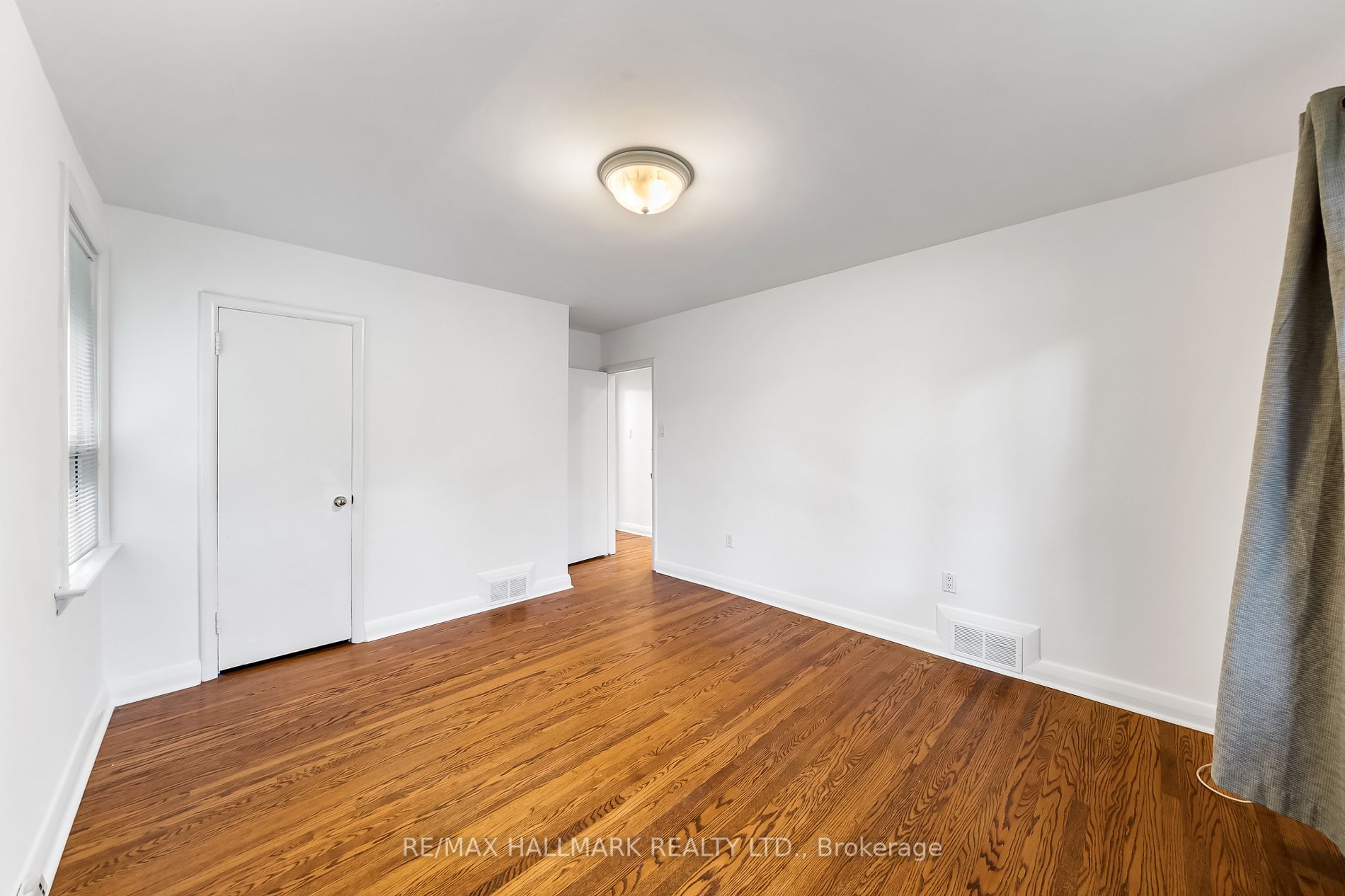 28 Kirk Dr