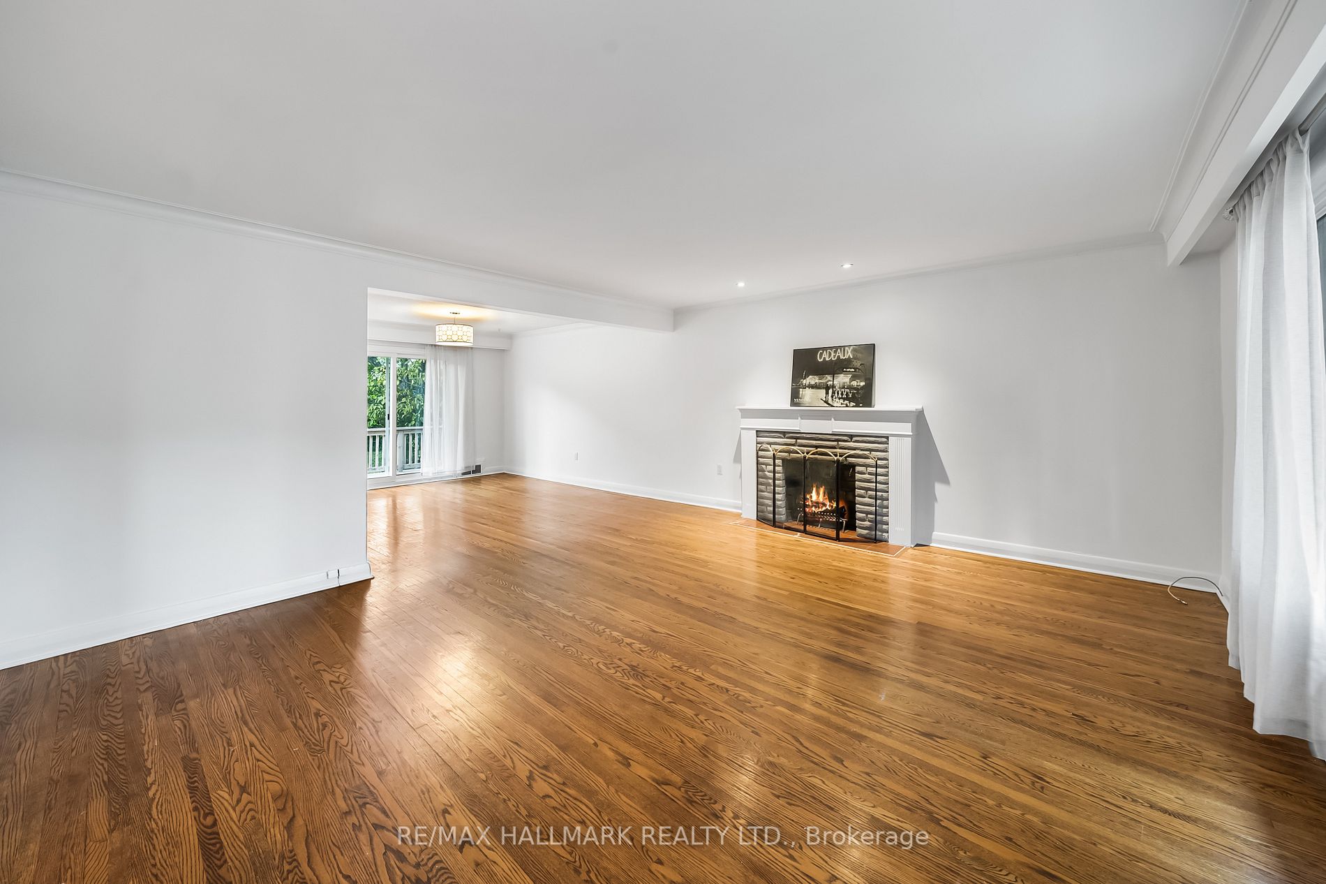 28 Kirk Dr
