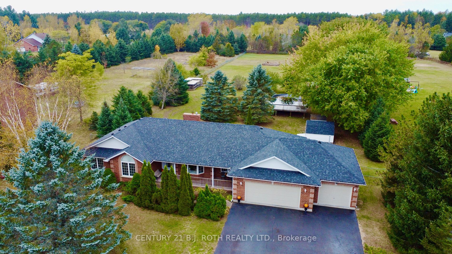 22 Pineview Tr