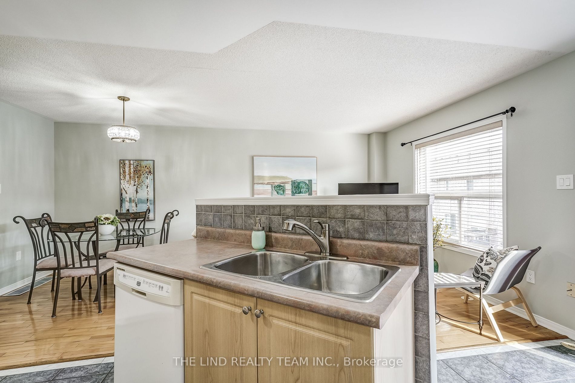 84 Coleridge Dr