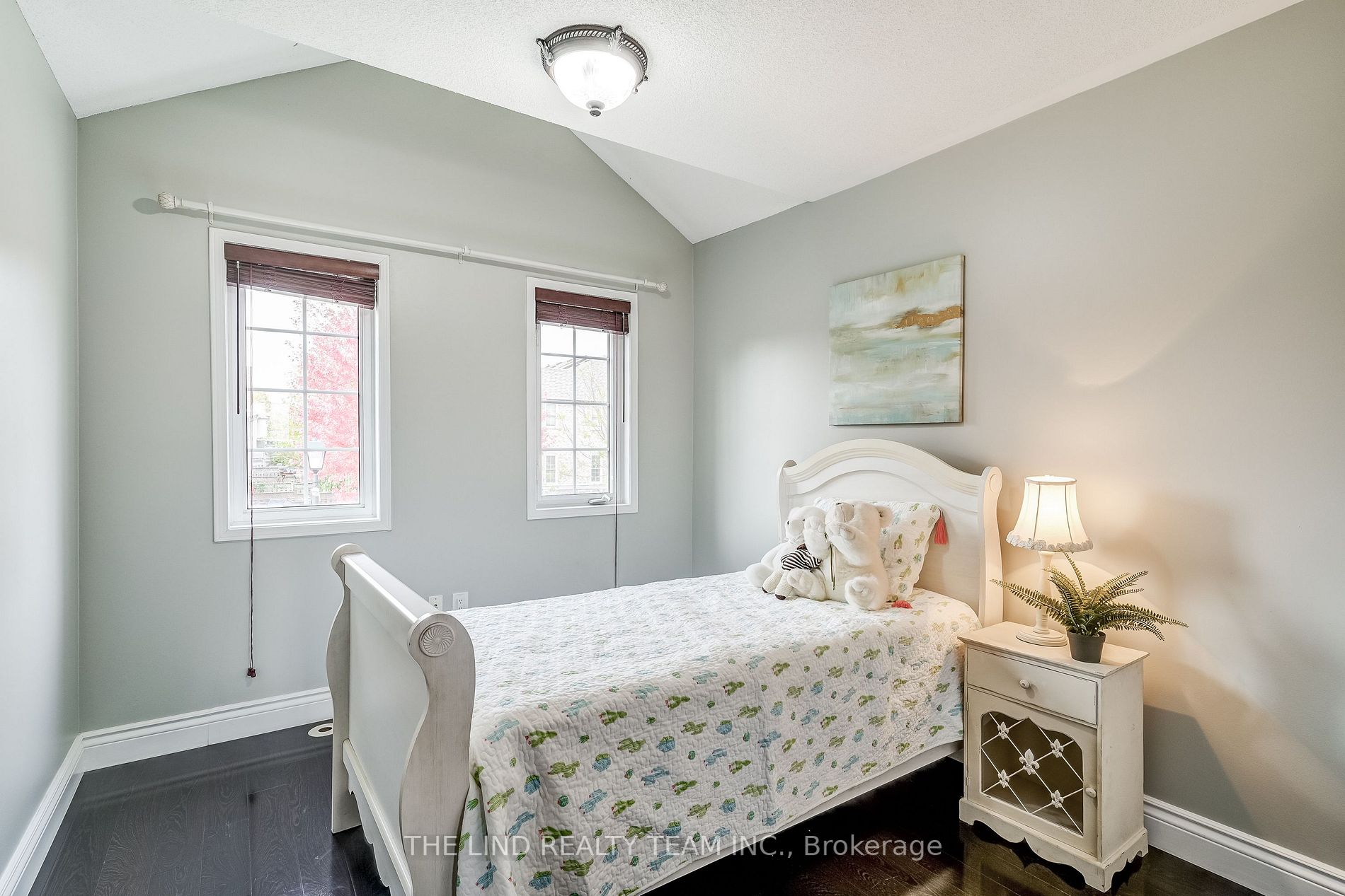 84 Coleridge Dr
