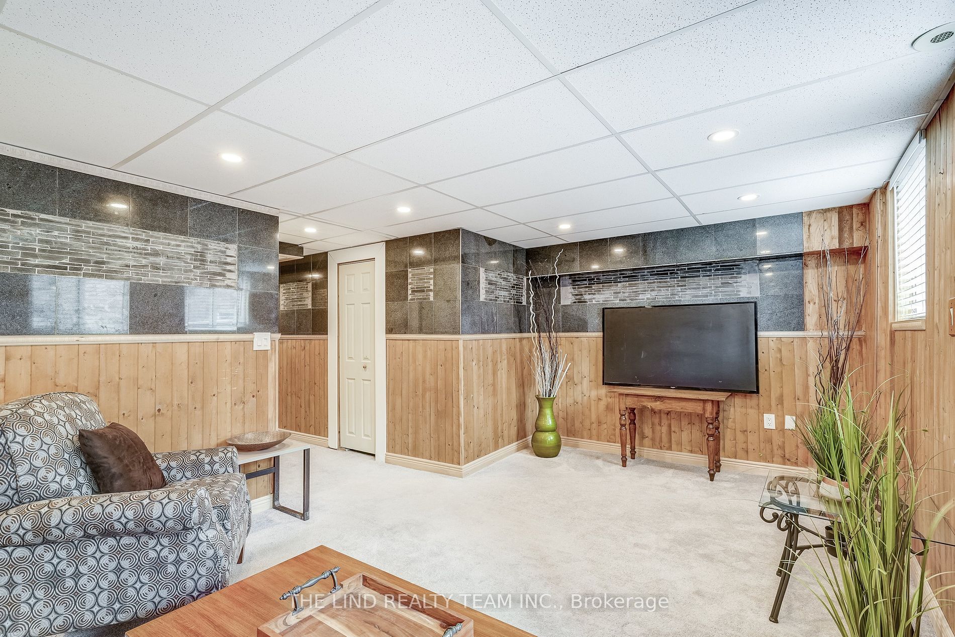 84 Coleridge Dr